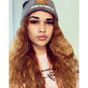 Meet your Posher, Joyce